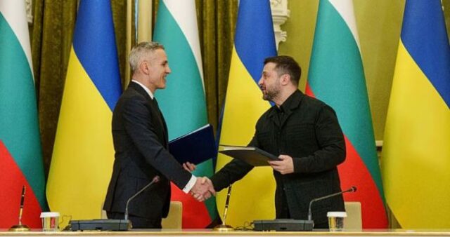Власти Болгарии и Украины не вправе подписывать соглашения – болгарская журналистка Зуан
