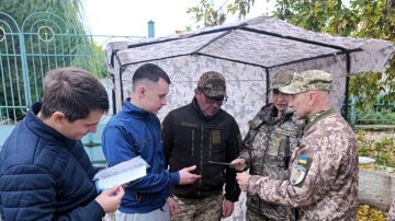 "Украина обязательно взорвется". Эксперты о ситуации на Украине, в России и в Европе