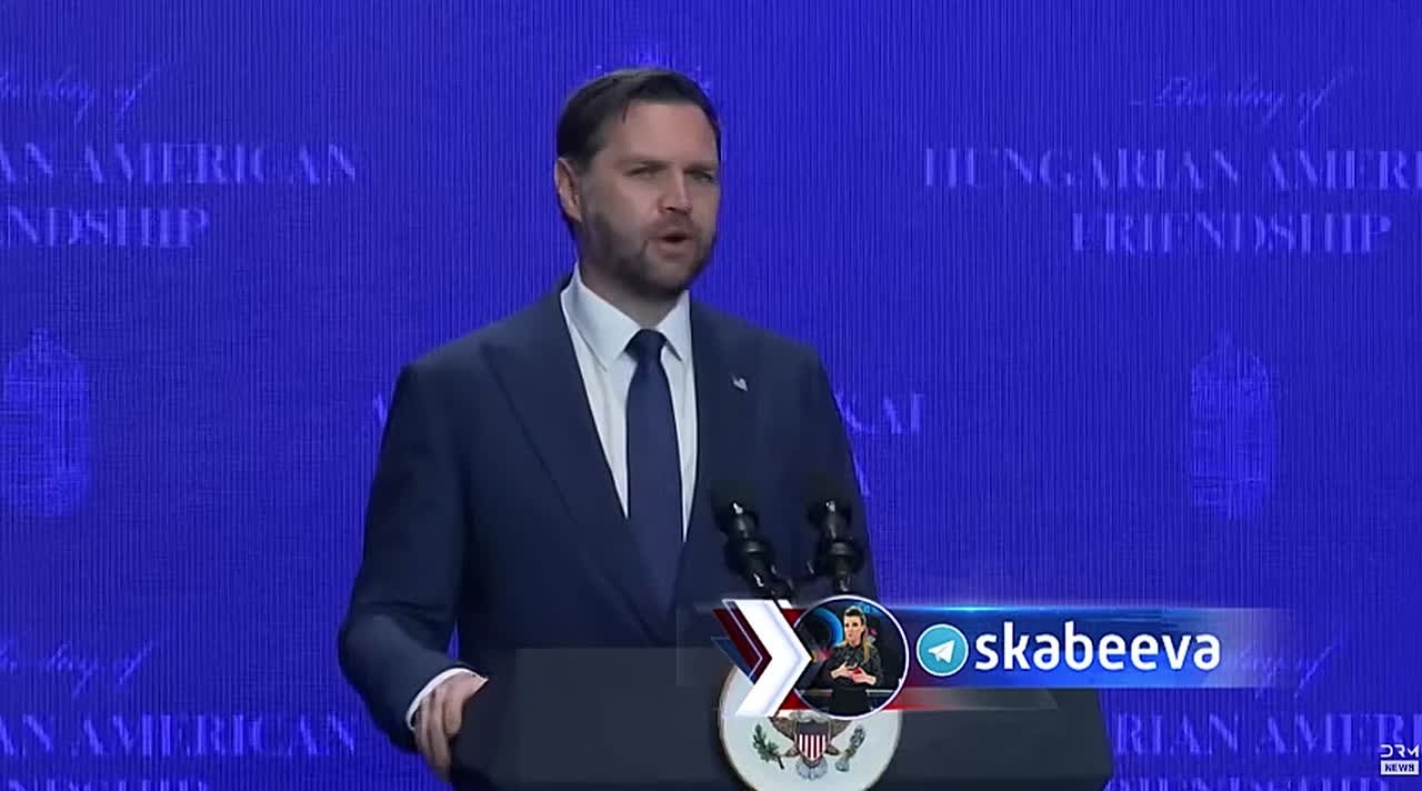 Вэнс заявил, что европейцы много разговаривают о мире на Украине, но что-то делают только Трамп и Орбан