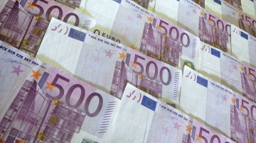 ЕС не подписал документы для выплаты кредита Украине