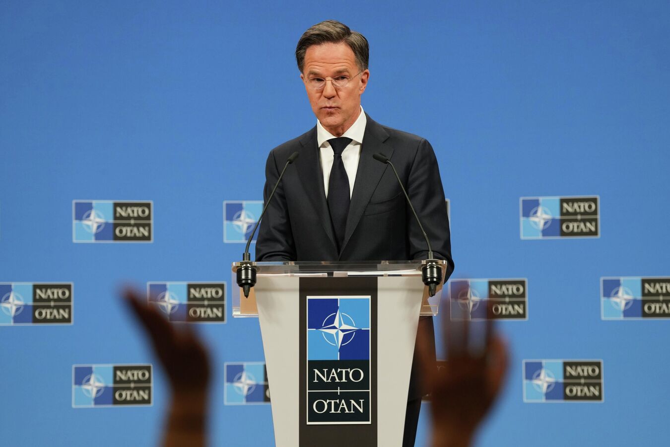 Генсек НАТО сожалеет, что линия фронта на Украине движется неправильно
