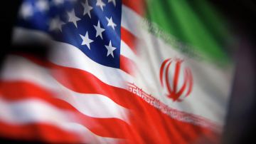 Спикер парламента Ирана обвинил США в нарушении трёх пунктов плана. Вэнс усомнился в его английском