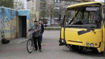 "Из эпохи Возрождения - в эпоху вырождения". Эксперты и политики о ситуации на Украине