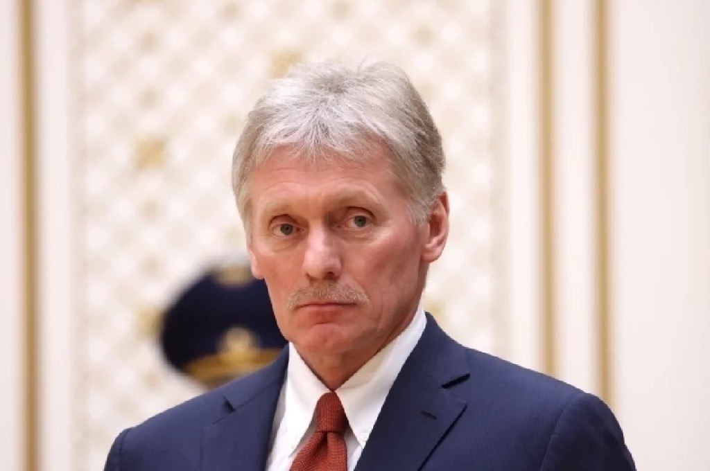 Объявление перемирия 11–12 апреля, приуроченного к православной Пасхе, не проговаривалось заранее с Украиной или США — Дмитрий Песков