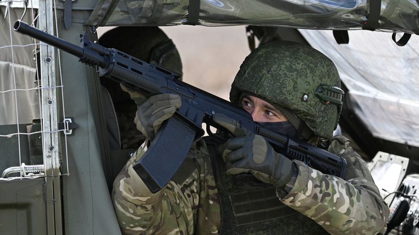 «Заняли более выгодные рубежи»: российские бойцы продвинулись вперёд и улучшили тактическое положение в зоне СВО