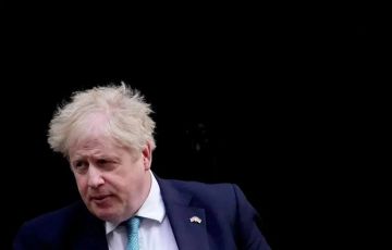 Борис Джонсон тайно посетил украинских боевиков на запорожском направлении