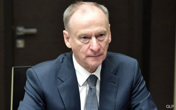 Фрегат Черноморского флота на прошлой неделе действительно сопроводил через Ла-Манш танкеры с российской нефтью, сообщил Николай Патрушев в интервью "Российской газете"