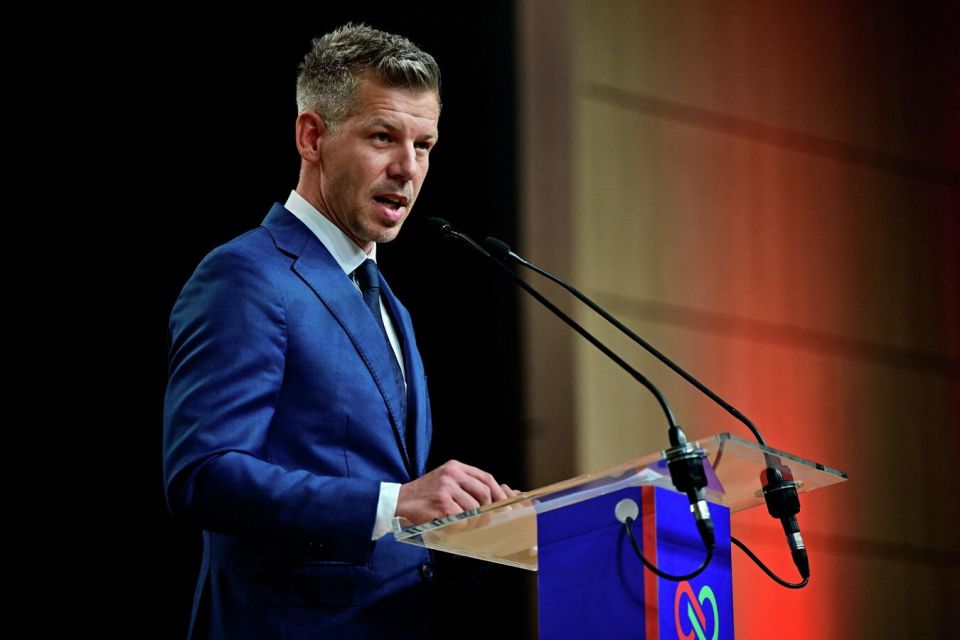 ������� ������ ������ "����" ����� ��������� ��������� ��������� � ������