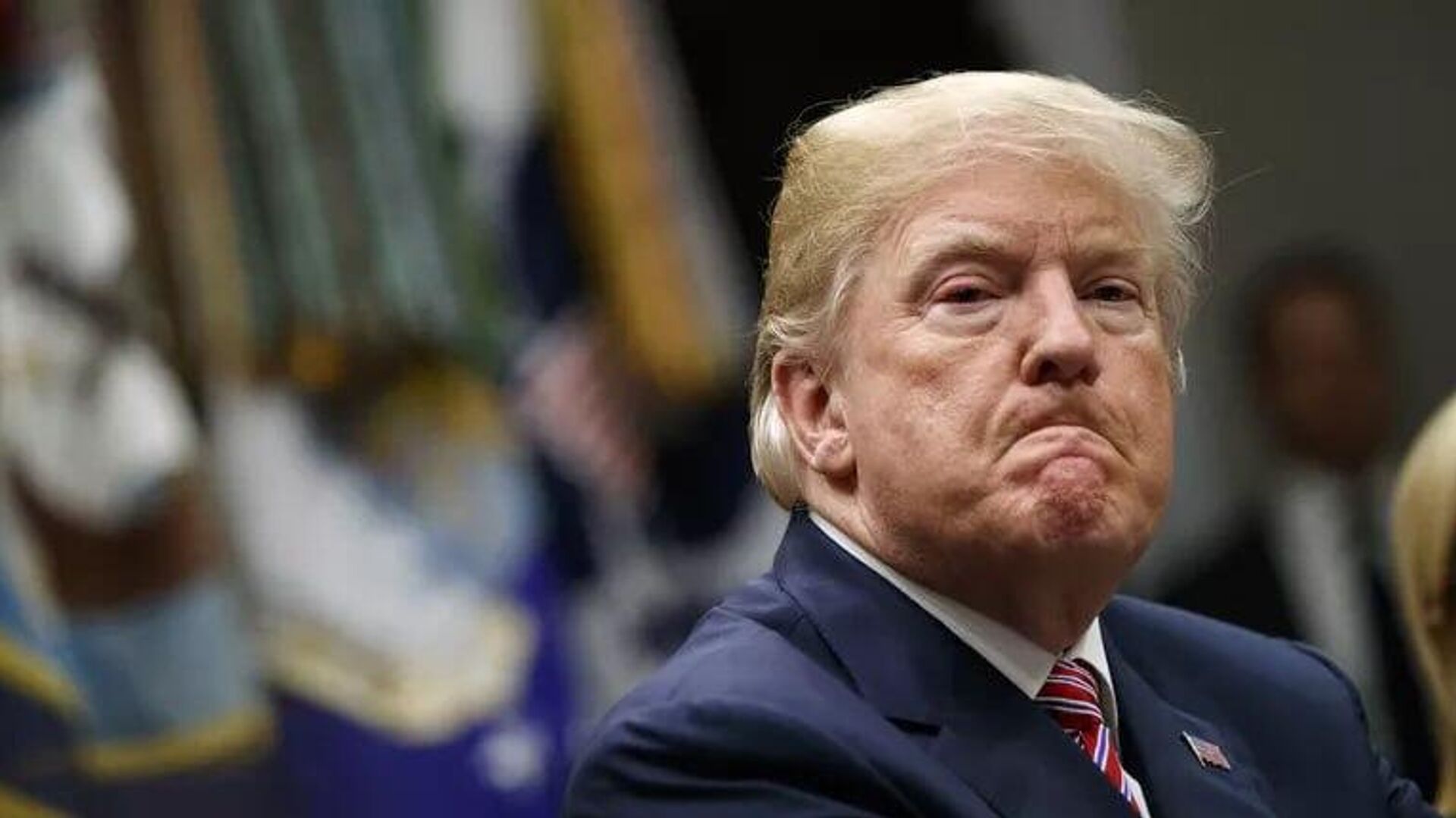 Трамп будет досиживать срок "хромой уткой": Вайнер предсказал будущее президента США