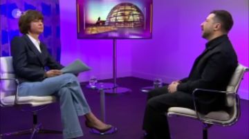 У Киева такой дефицит ракет к системам ПВО Patriot, что хуже некуда, сказал Зеленский с нервным смешком