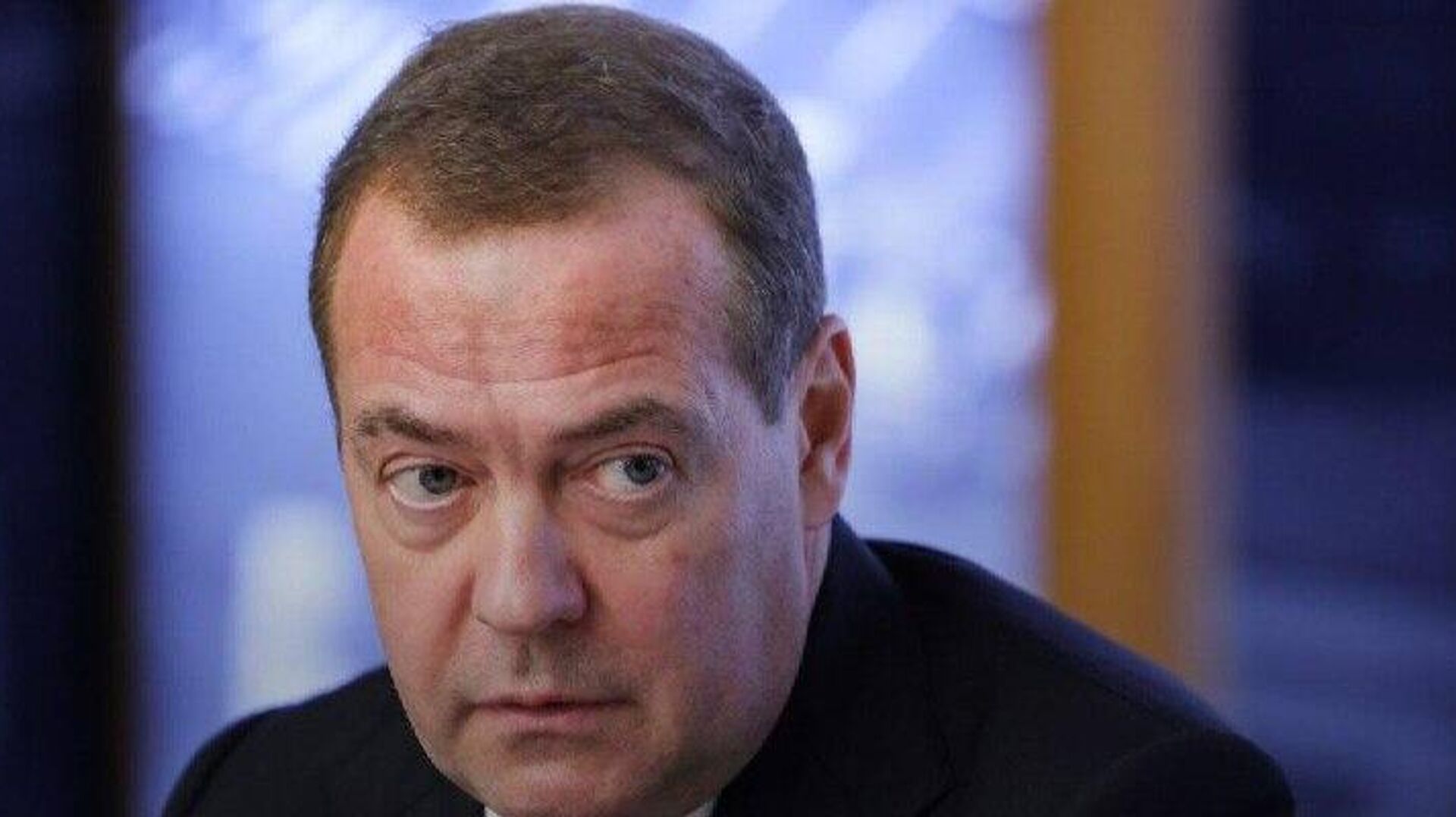 Медведев: публикация мест производства дронов в Европе — реестр законных целей ВС РФ