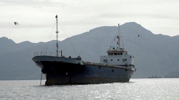 Зеленский хочет помочь Трампу разблокировать Ормузский пролив