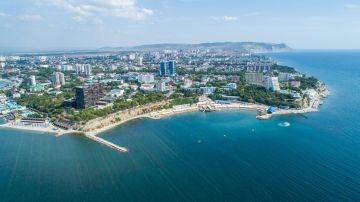 Пляжи Анапы готовы к сезону, никакого мазута нет – губернатор Вениамин Кондратьев