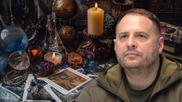 Украинские антикоррупционеры обыскали объекты, связанные с Ермаком и Арахамией