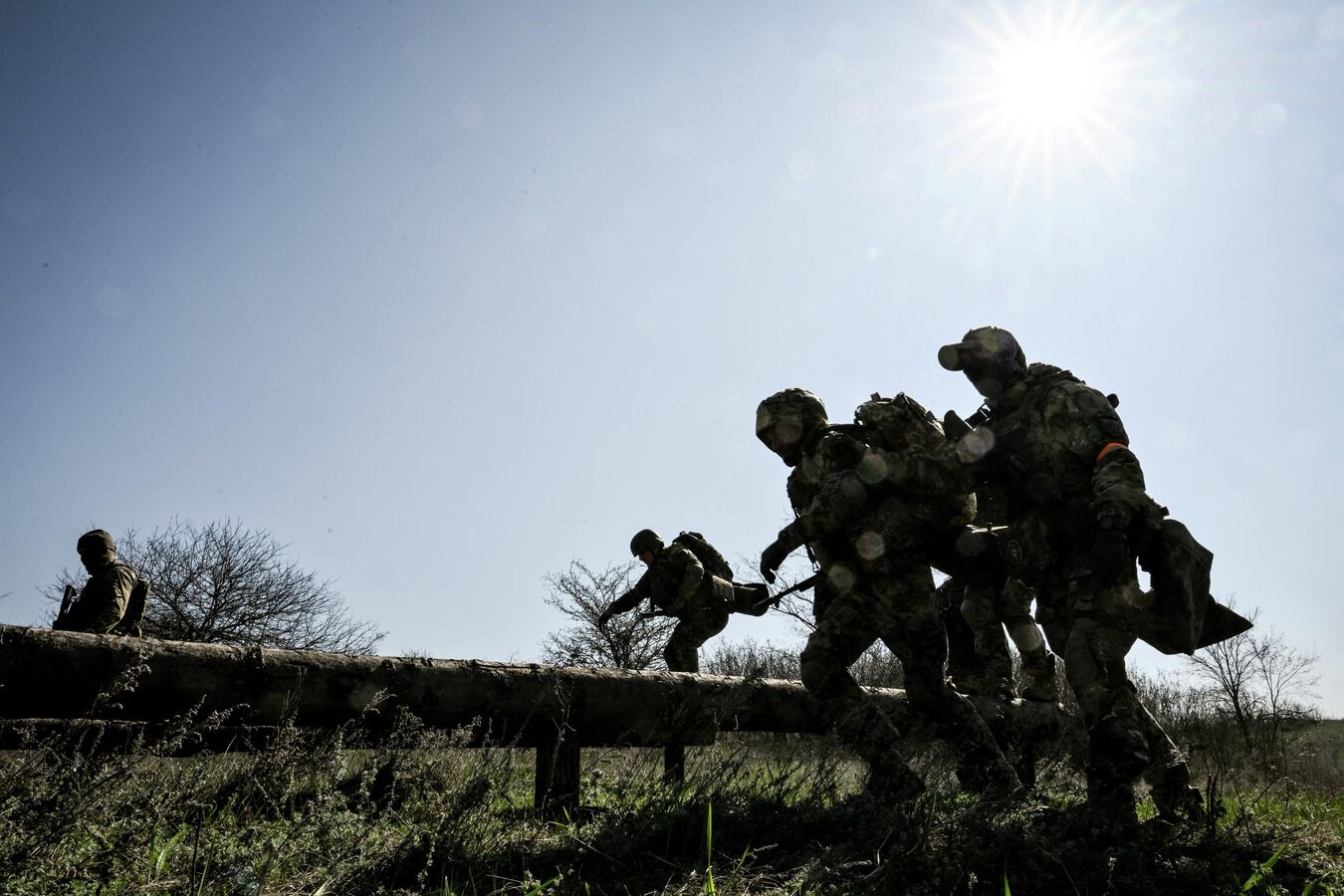 Источник: украинские пограничники набирают колумбийцев в ряды ВСУ