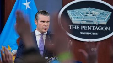 Малек Дудаков: Раскол в Вашингтоне. В Конгрессе представили сразу пять статей импичмента Пита Хегсета