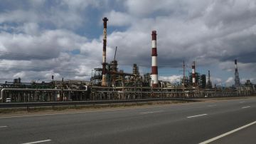 � �������� ������� �������� ����� "������" � ���������� ������������� ��� �� �������