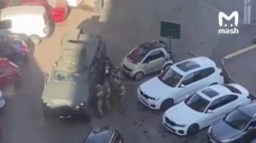 ������������ �������� � ������������ "�������" � �����, ��� ���������, ������������� �����, ��������� � ���� � ��������� �����������