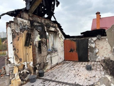 �������� �������� ������� "����" ������� ����������� ������ "������" � ���� �����