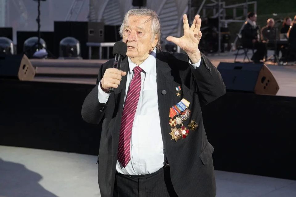 � "����� ���������" �������� ����������� ���-����� "�������� � �����" �� ����� ���������� ���������