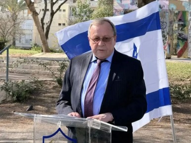 ���������� ������ � �������: