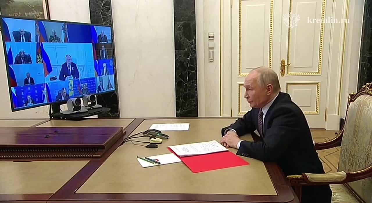 Путин назвал терактом удар по Ростовскому авиацентру