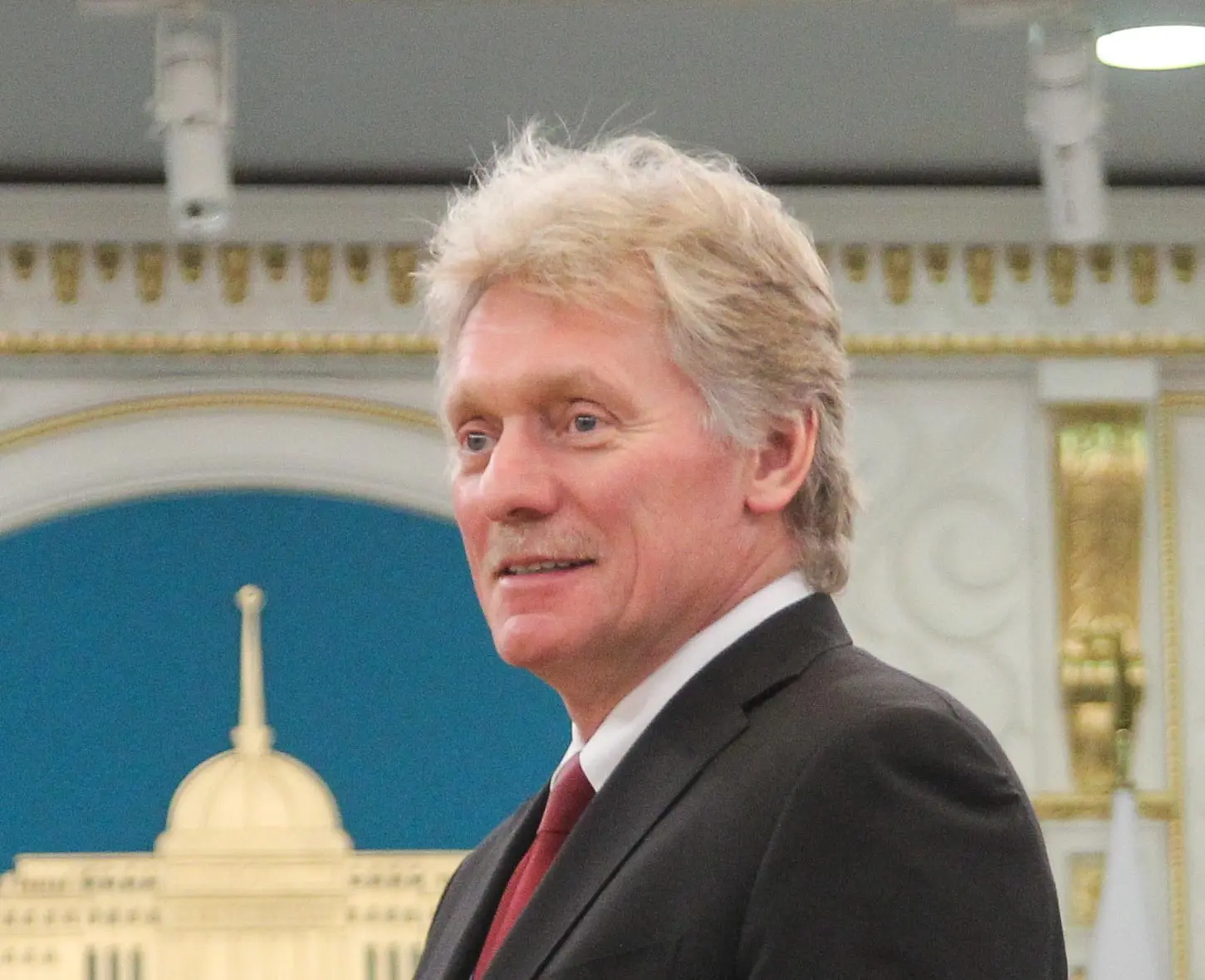 Условием для начала переговоров России и Украины является прекращение огня со стороны ВСУ и выход из регионов РФ