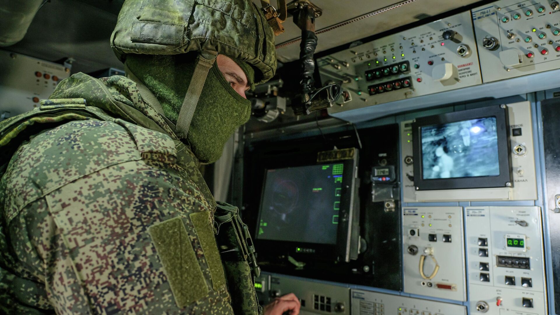 ПВО РФ сбила 53 БПЛА ВСУ, "Герани" атаковали Западную Украину. Новости СВО