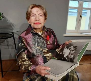 Умерла писательница Зоя Богуславская, вдова Андрея Вознесенского