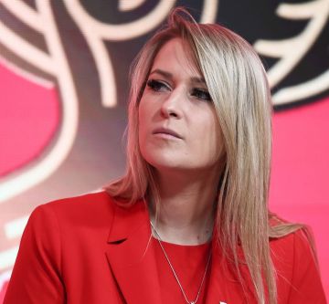 Яна Лантратова назначена уполномоченным по правам человека