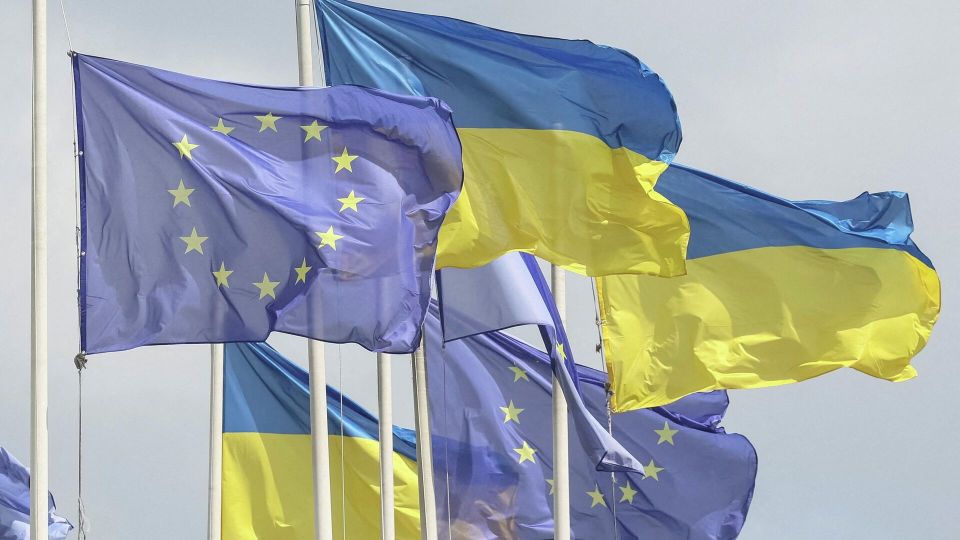 А будет ли кредит? ЕС и Украина так и не подписали ключевые документы на €90 млрд