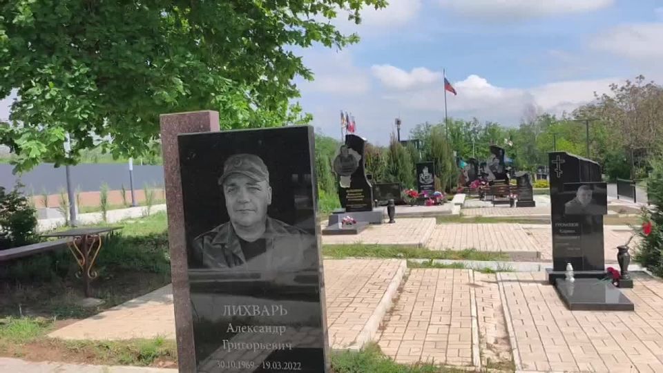 Взято в Максе из канала "Капитан рулит"