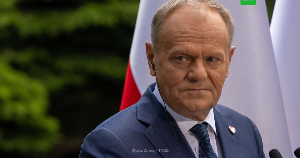 Туск: НАТО может решительно отреагировать на обострение конфликта на Украине