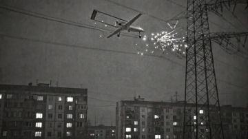 "Смотрится дичью": Удар "по бункеру" в Киеве вызвал сотни вопросов к Генштабу России. Завтра ждём 3000 дронов?