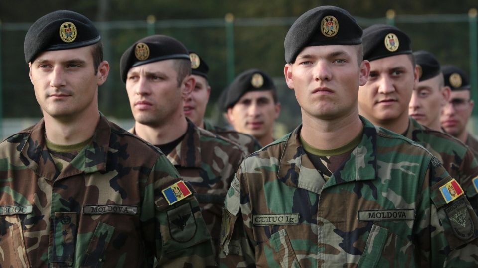 "Им плевать на людей": эксперт раскрыл сценарий вторжения Украины и Румынии в Приднестровье