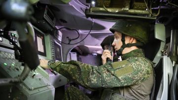 "Рубеж ПВО от Баренцева до Черного моря": Кнутов об эффективной защите от дронов и ракет
