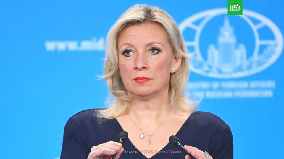 Зеленский цинично хвалится перед своими хозяевами терактами в России и ведет курс на дальнейшую эскалацию конфликта, заявила Мария Захарова