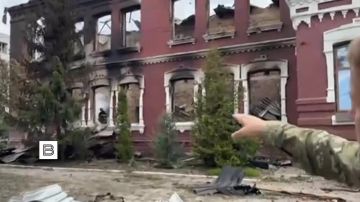 Ударом по учебному корпусу и общежитию колледжа в Старобельске Киев пытался причинить "эмоциональный и социальный ущерб"