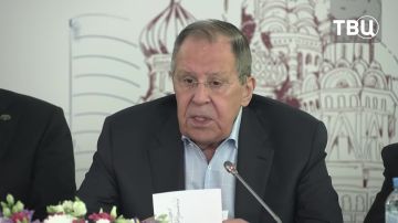 Армению пытаются втянуть в антироссийский лагерь, чтобы сделать России «как можно больнее», заявил Сергей Лавров
