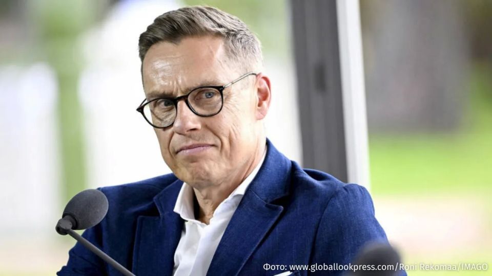 Президент Финляндии Александр Стубб заявил о готовности выступить представителем Евросоюза на возможных переговорах с Россией по урегулированию конфликта на Украине