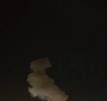 О взрывах и пожаре в Одессе сообщают мониторинговые каналы