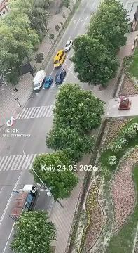 Еще одно видео панорамы Киева, после недавнего массированного удара