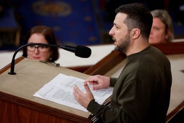 Железняк: Зеленский заявил о возможности завершить конфликт с Россией до ноября