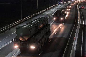 Ланге: РФ направила сигнал Европе, что от «Орешника» никому не защититься