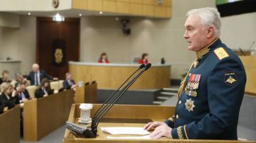 Депутат Картаполов перечислил "центры принятия решений" в Киеве, куда будет прилёт