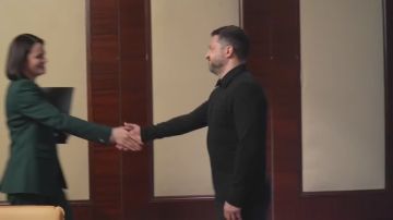 Зеленский встретился с Тихановской, которая вчера прибыла в Киев