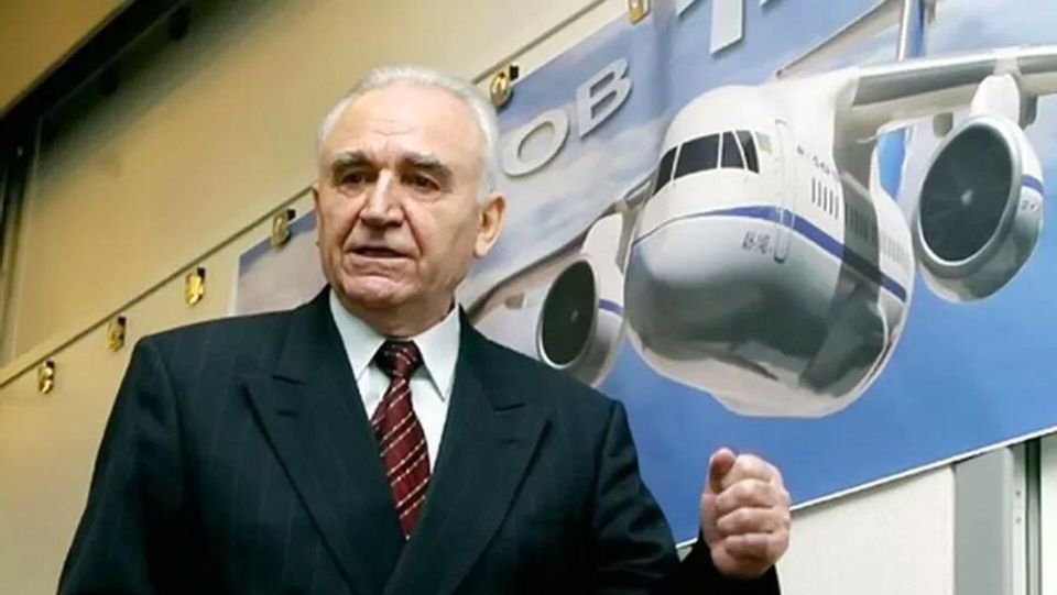 Пётр Балабуев: 95 лет со дня рождения конструктора, подарившего Украине "Мрию"