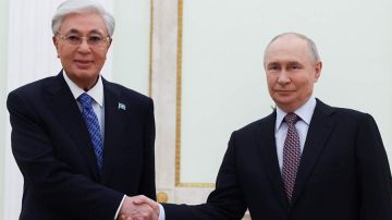 Украина и Запад тянут Казахстан в конфликт с РФ – эксперт