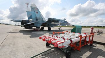 "Калининград должен стать закрытой военной базой": Выползов о трех вариантах статуса региона