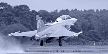 ������ �������� ������� ������ 16 ������������ JAS 39 Gripen C/D